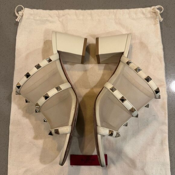 Valentino Garavani Rockstud Mesh Slide Sandal Light Ivory Size 37.5 - Picture 3 of 8